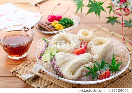 Summer flavor: Somen noodles Summer flavor: Somen noodles 115584091