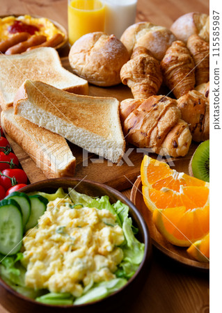 Western breakfast 115585987