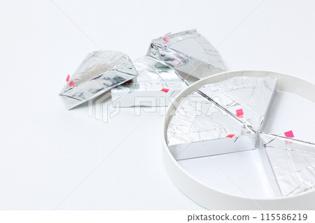 cheese, dairy products, aluminum, food, individually packaged, milk, perishables, living things, food ingredients, aluminum, 115586219