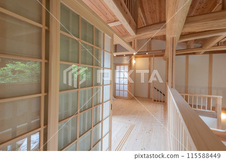 Detached house made from natural materials 115588449