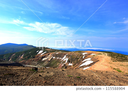 藏王岡間馬背 115588904