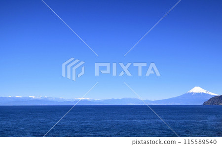 Mount Fuji and the Southern Alps 115589540