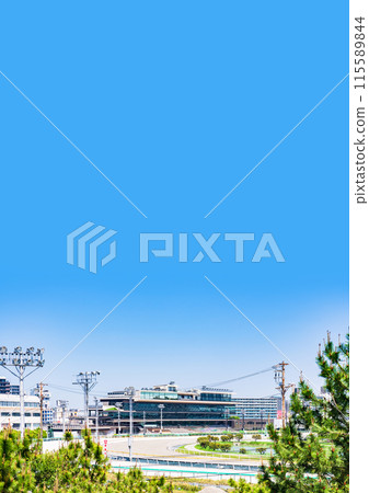 Funabashi Racecourse (Funabashi Keiba) is a local horse racing track located in front of Minami-Funabashi Station in Funabashi City, Chiba Prefecture. 115589844