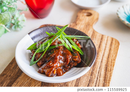 Boiled beef tendon Boiled beef tendon 115589925