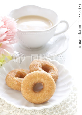 迷你甜甜圈和茶時間 115592163