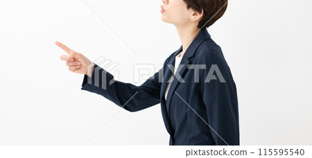 A woman complaining 115595540