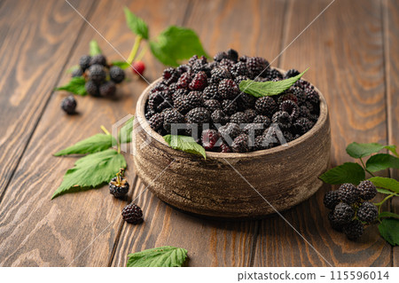 fresh black raspberry fresh black raspberry 115596014