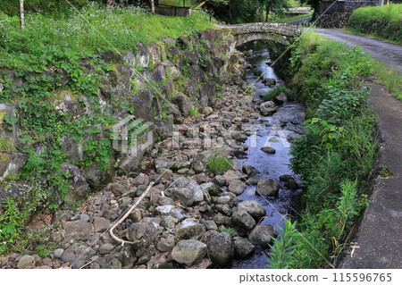 護念寺遺址石橋 115596765