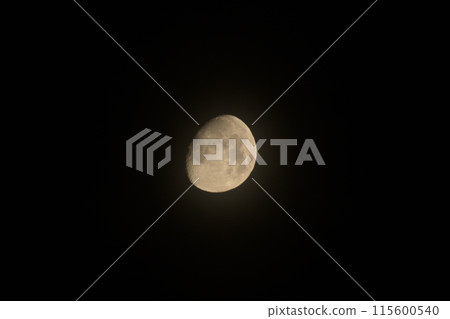 Moon age 11.4, April, Hazy Moon Moon age 11.4, April, Hazy Moon 115600540