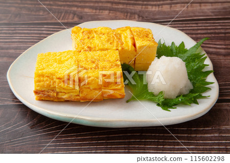 Thick-baked egg 115602298