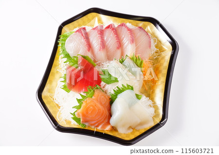 Hiramasa sashimi assortment 115603721