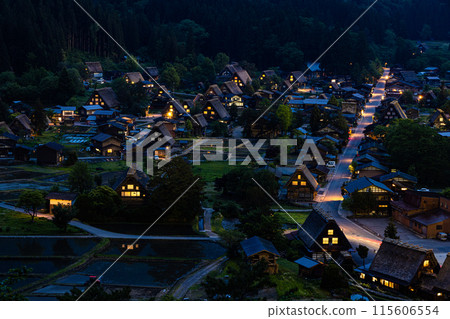 [Gifu Prefecture_Shirakawa-go] Japan's original landscape in early summer 115606554