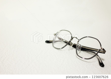 草莓形框眼鏡 草莓形框眼鏡 115607626