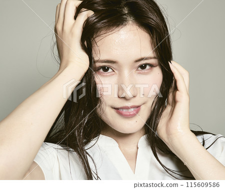 White background young lady 115609586
