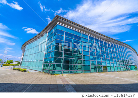 日本橫濱城市景觀，俯瞰橫濱國際泳池等。 115614157