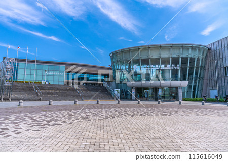 Yokohama cityscape in Japan, overlooking the Yokohama International Pool and other areas 115616049
