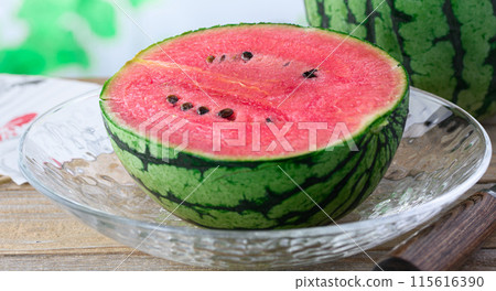 Watermelon (small watermelon) 115616390