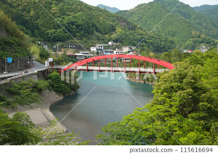 柳本橋（十津川溫泉）[奈良縣十津川村] 115616694