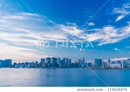 （東京）從彩虹橋北側長廊眺望晴海 115616870