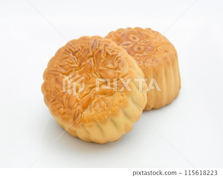 Delicious looking mooncakes 115618223