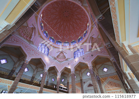 Putra Mosque, Putrajaya, Kuala Lumpur, Malaysia 115618977