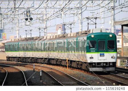 [京阪] 2600系（京阪本線：西山莊站） 115619248