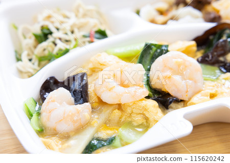 Delicious Chinese food, stir-fried shrimp with eggs and vegetables 115620242