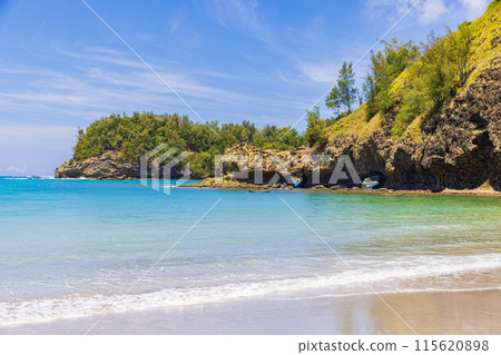 小笠原群島父島小湊海岸的風景 小笠原群島父島小湊海岸的風景 115620898