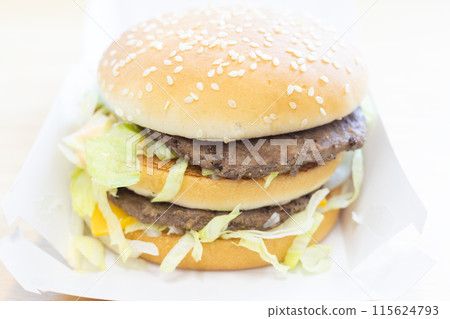 美味的漢堡包 115624793