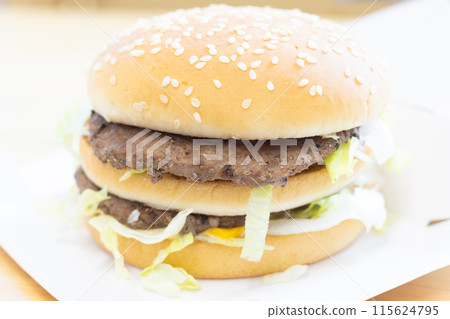 美味的漢堡包 115624795