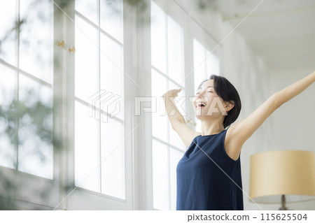 中年婦女注意身體 中年婦女注意身體 115625504