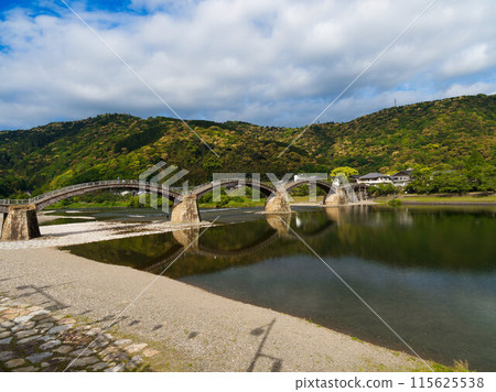 晴天的岩國錦帶橋 晴天的岩國錦帶橋 115625538