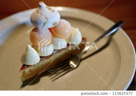 Fruit Tart (Melon) 115625577