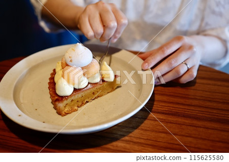 Fruit Tart (Melon) 115625580