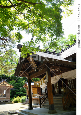 Kasugayama Shrine enshrines the god of victory in Joetsu City, Niigata Prefecture Kasugayama Shrine enshrines the god of victory in Joetsu City, Niigata Prefecture 115625695