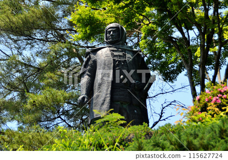 Kasugayama Shrine enshrines the god of victory in Joetsu City, Niigata Prefecture 115627724