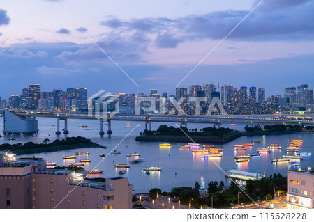 Colorful summer boats gathering at Odaiba 115628228