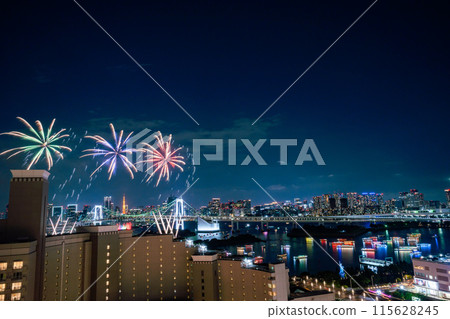 Odaiba fireworks brighten up the Tokyo sky Odaiba fireworks brighten up the Tokyo sky 115628245