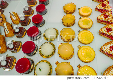 French pastries on display on a confectionery 115639180