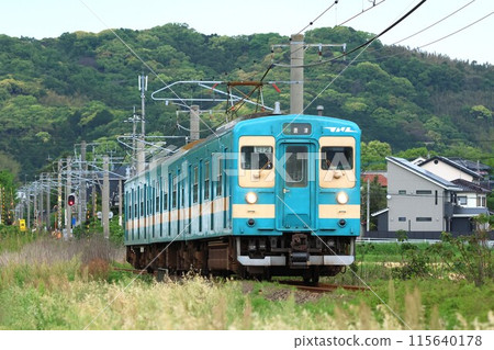[JR Kyushu] 103 series ~JNR colors~ (Chikuhi Line: Ikisan ~ Chikuzen Fukae) 115640178