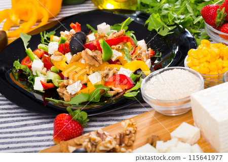 Rocket salad with ingredients 115641977