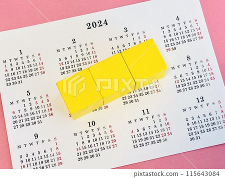 Annual calendar + 3 building blocks 115643084