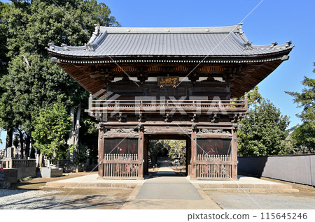 Walking around Konosu-juku on the Nakasendo: Jodo sect Shoganji temple, Niomon gate 115645246