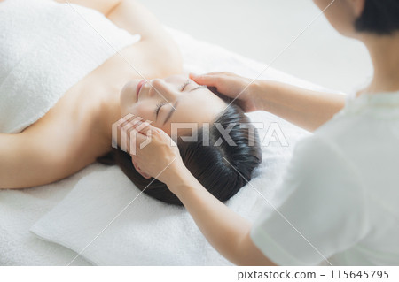 Facial Beauty 115645795
