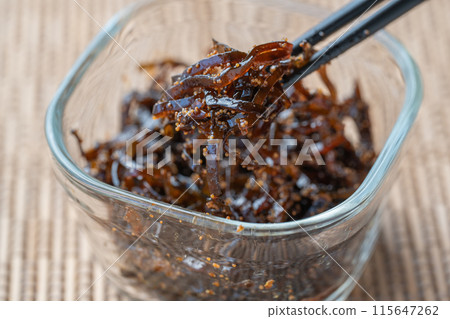Komochi kelp 115647262