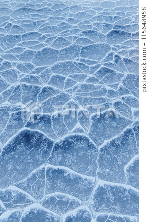empty, expanse, spaciousness 115648958