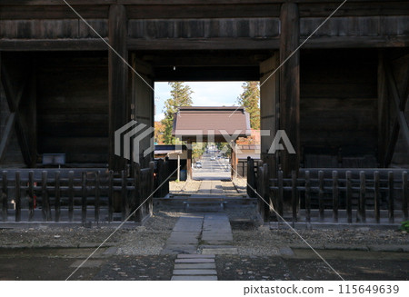 從弘前市長照寺三門到禪林町 115649639