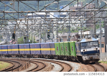 東海道本線山崎車上行的列車 東海道本線山崎車上行的列車 115654313