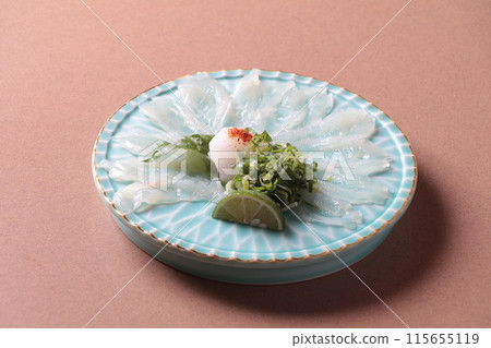 Tessa Fugu dish 115655119