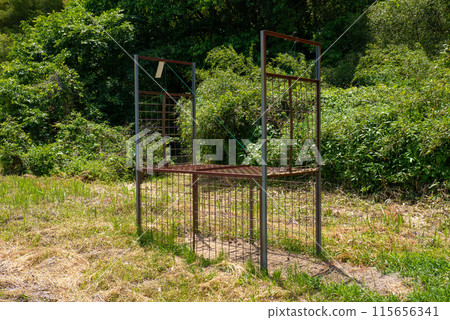 對付野豬的措施：害蟲陷阱 115656341